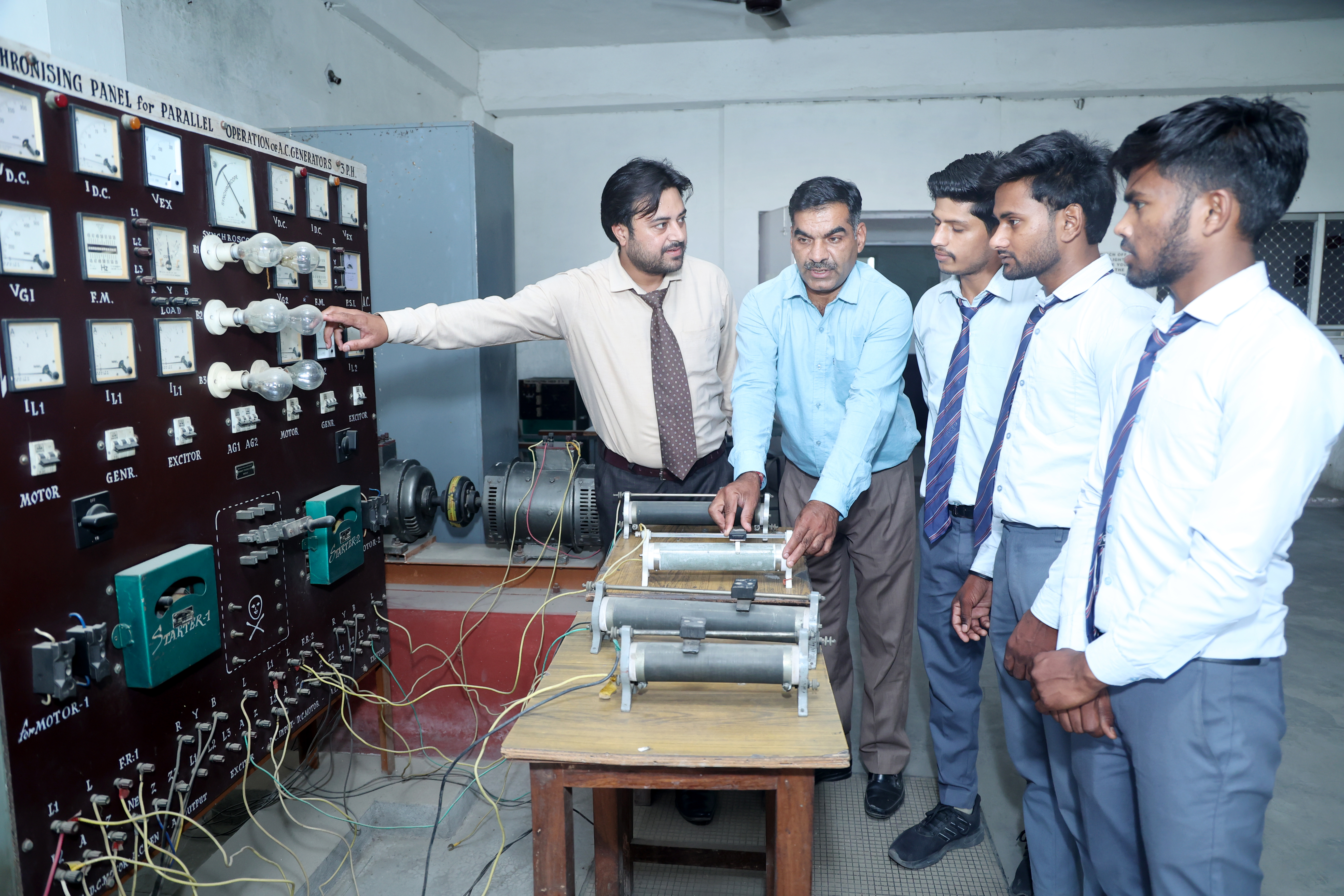 High Ground Clearance of the Tractor